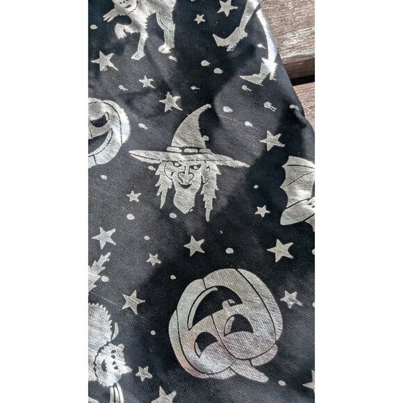 💜✨Halloween Witch/Wizard Hat with Silver Halloween Motifs - Picture 3 of 5